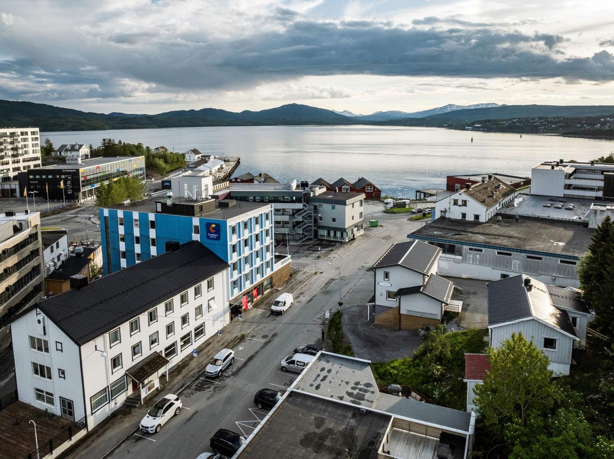 Comfort Hotel Finnsnes Exterior foto